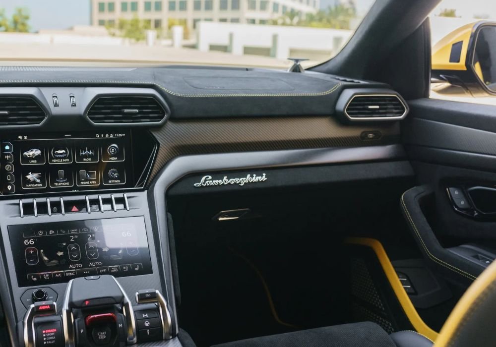 Lamborghini Urus Performante for rent | Prestige Exotic
