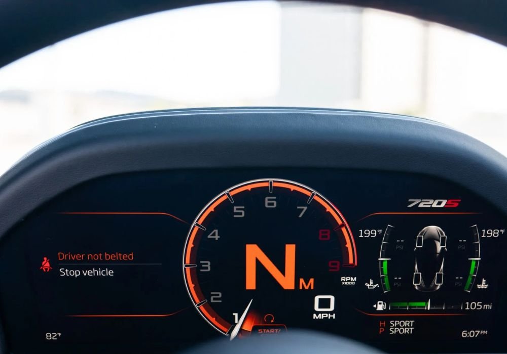 McLaren 720S Spyder Rental | Prestige Exotic