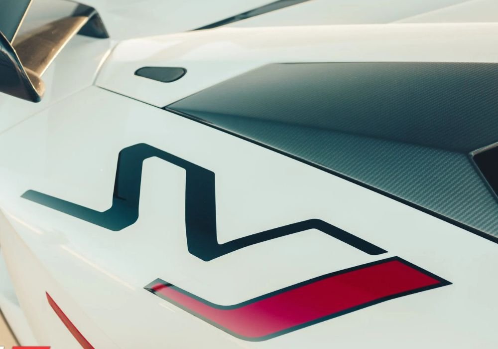 Lamborghini Aventador SVJ Roadster for rent | Prestige Exotic